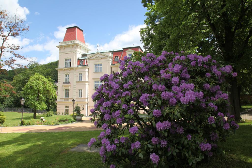 Bristol Vila Tereza Карлови Вари Екстериор снимка